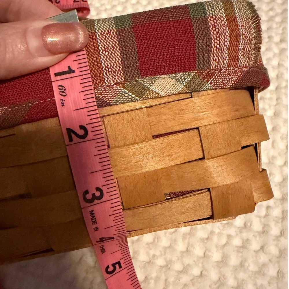 Longaberger 2003 Small Key Basket with Plaid Liner and Leather Handle